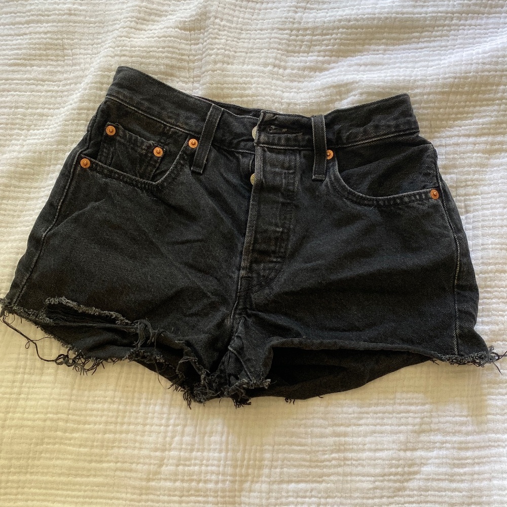 Levi’s 501 black high rise shorts
